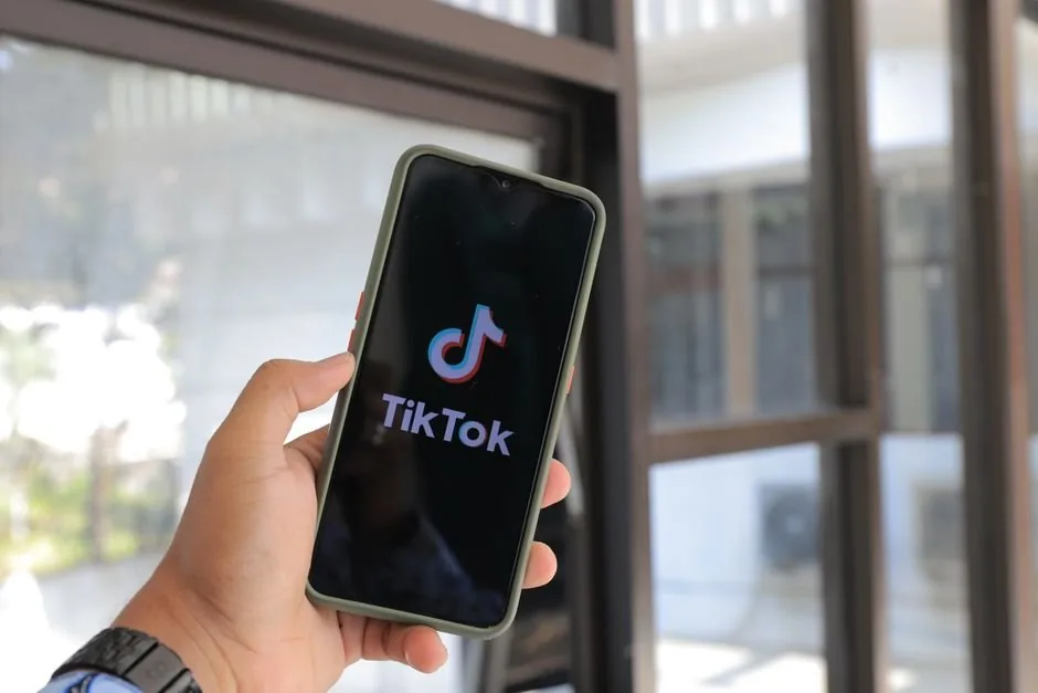 Cómo Funciona TikTok Shop: Guía de Ventas y Comisiones